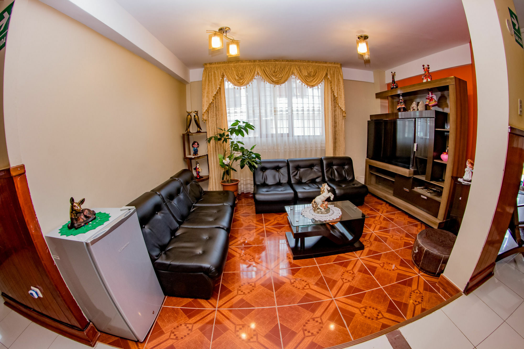 Sonnenthal Bed & Breakfast กุสโก ภายนอก รูปภาพ